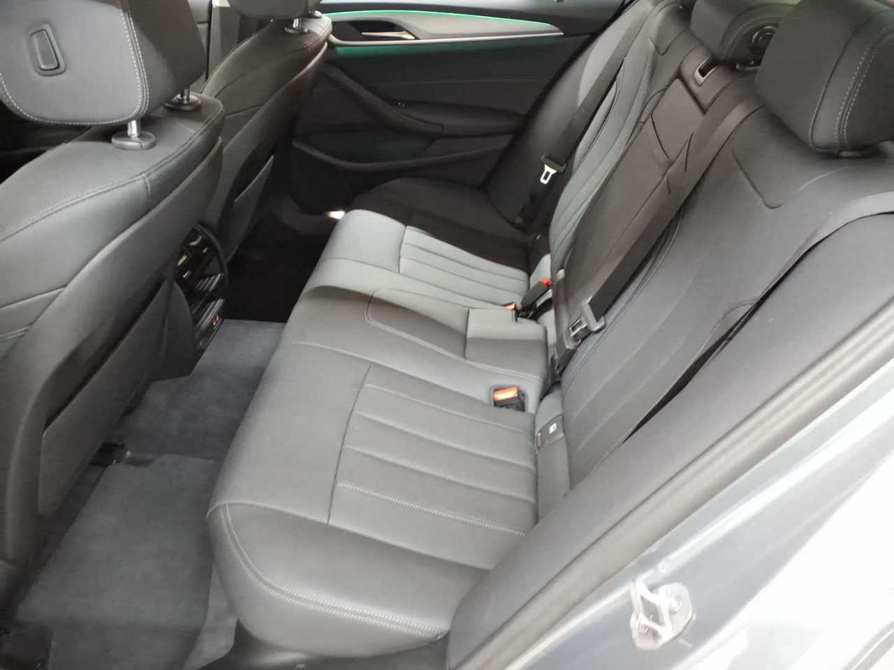 BMW 520d Aut. 13