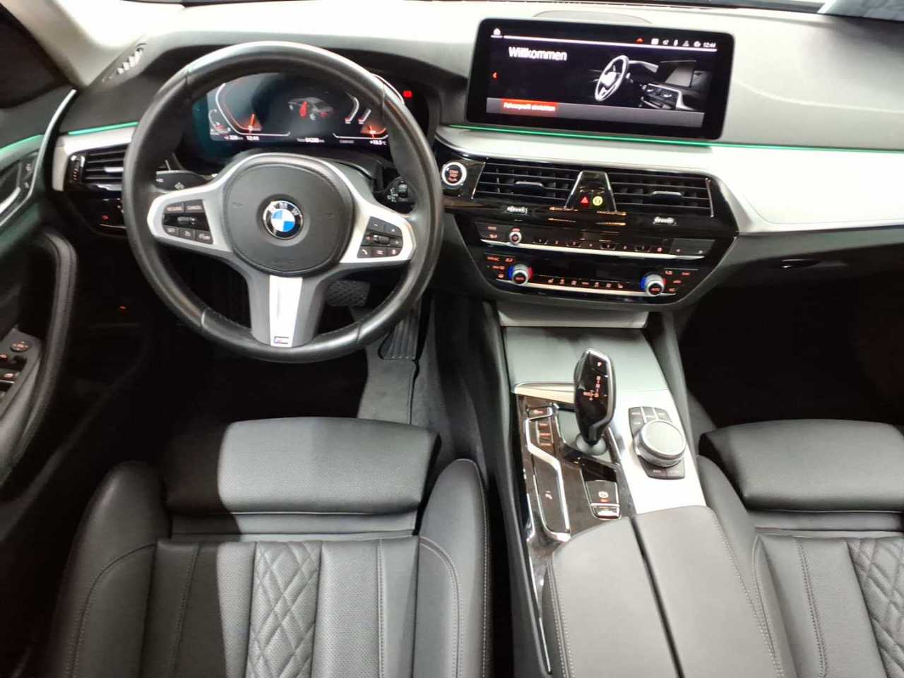 BMW 520d Aut. 10