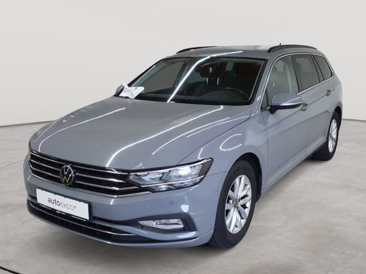 Volkswagen Passat Variant 2.0 TDI SCR DSG Business 2
