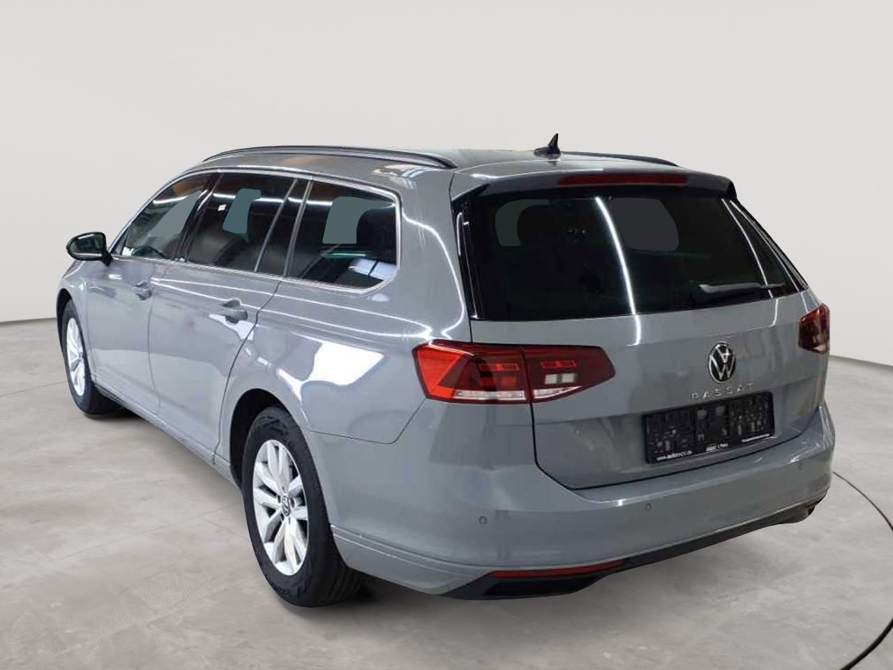Volkswagen Passat Variant 2.0 TDI SCR DSG Business 5