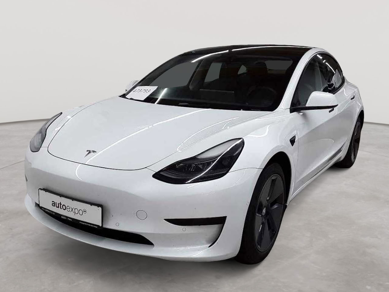 Tesla Model 3 Standard Reichweite Plus Hinterradantrieb 2