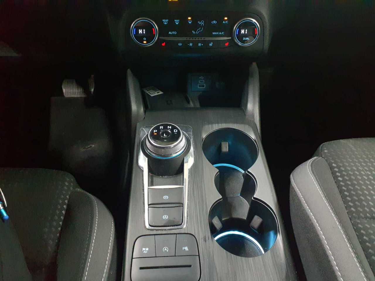 Ford Focus Turnier 1.5 EcoBlue Start-Stopp-System Aut. COOL&CONNECT 10