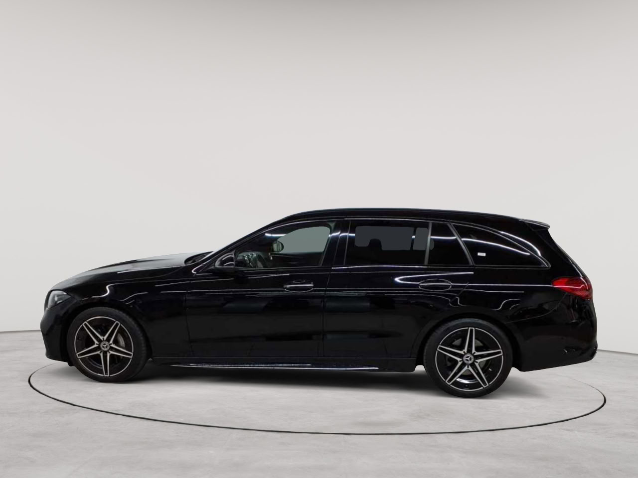 Mercedes-Benz C 220 d 4Matic T 9G-TRONIC AMG Line 6