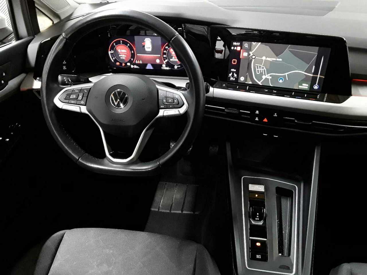 Volkswagen Golf Variant 2.0 TDI SCR Life 10