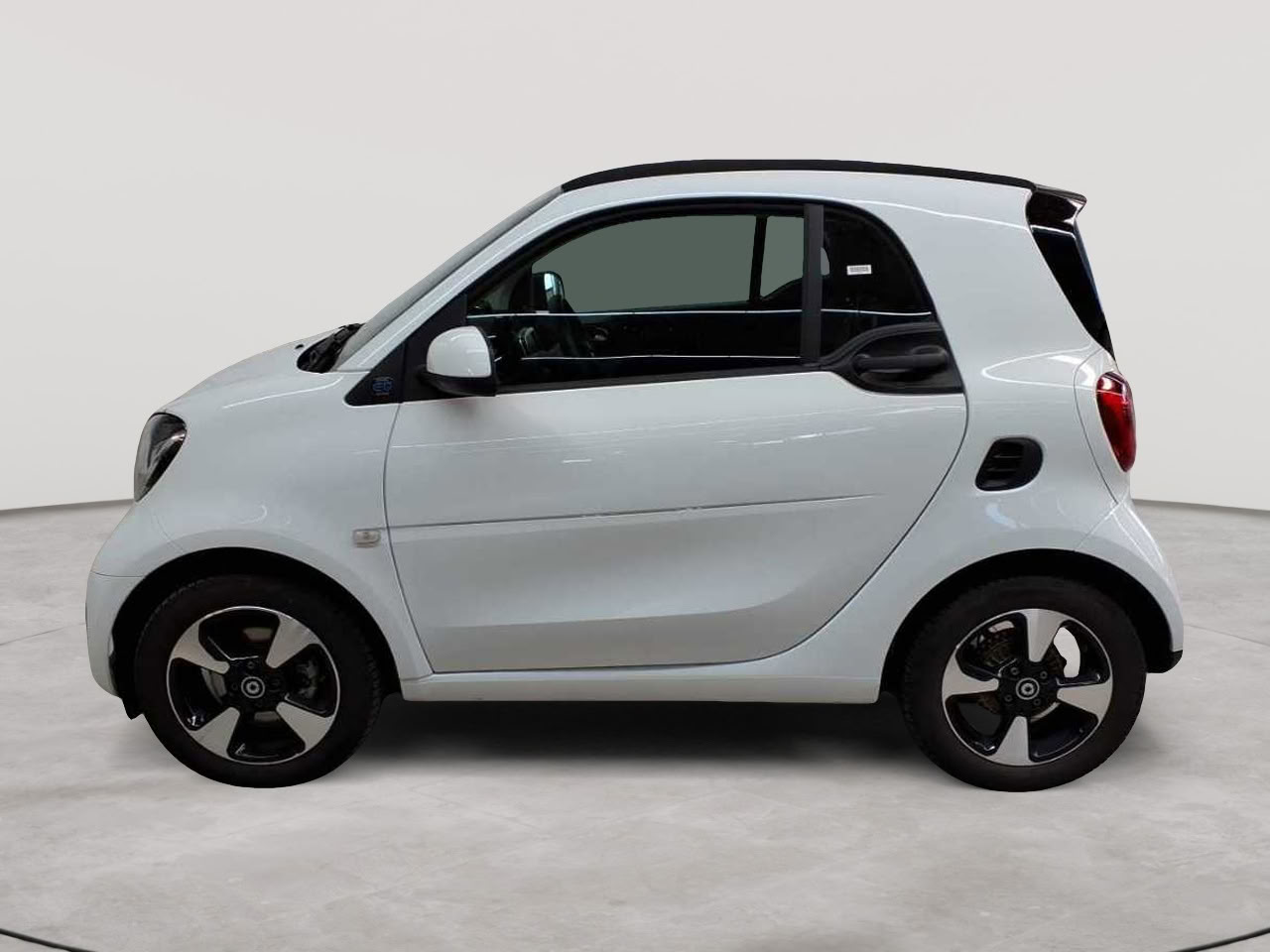 smart fortwo coupe EQ passion 6