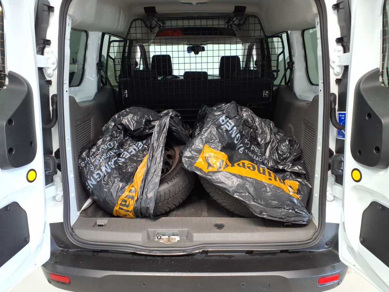 Ford Transit Connect 240 L2 LKW Trend 13