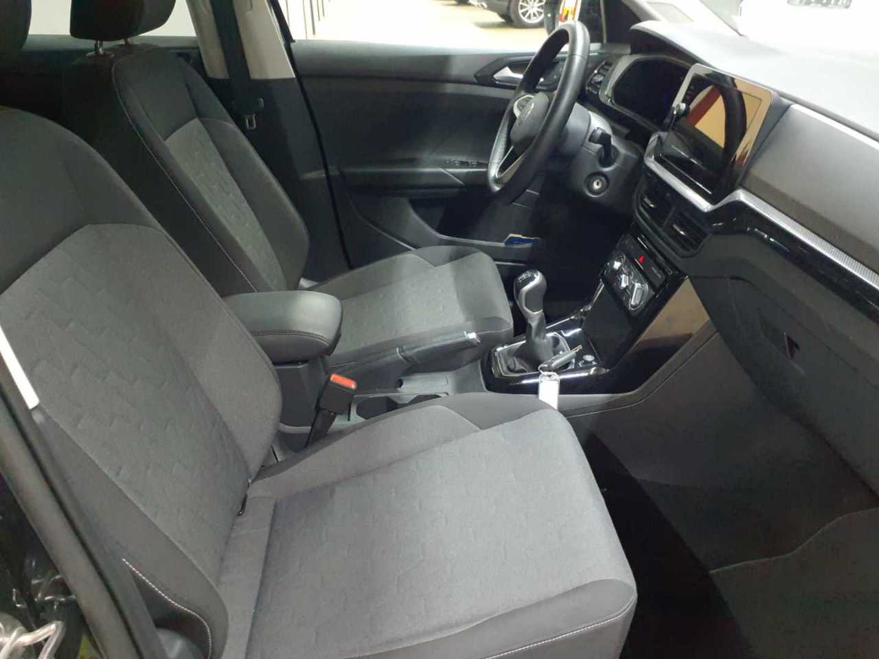 Volkswagen T-Cross 1.0 TSI OPF Life 8