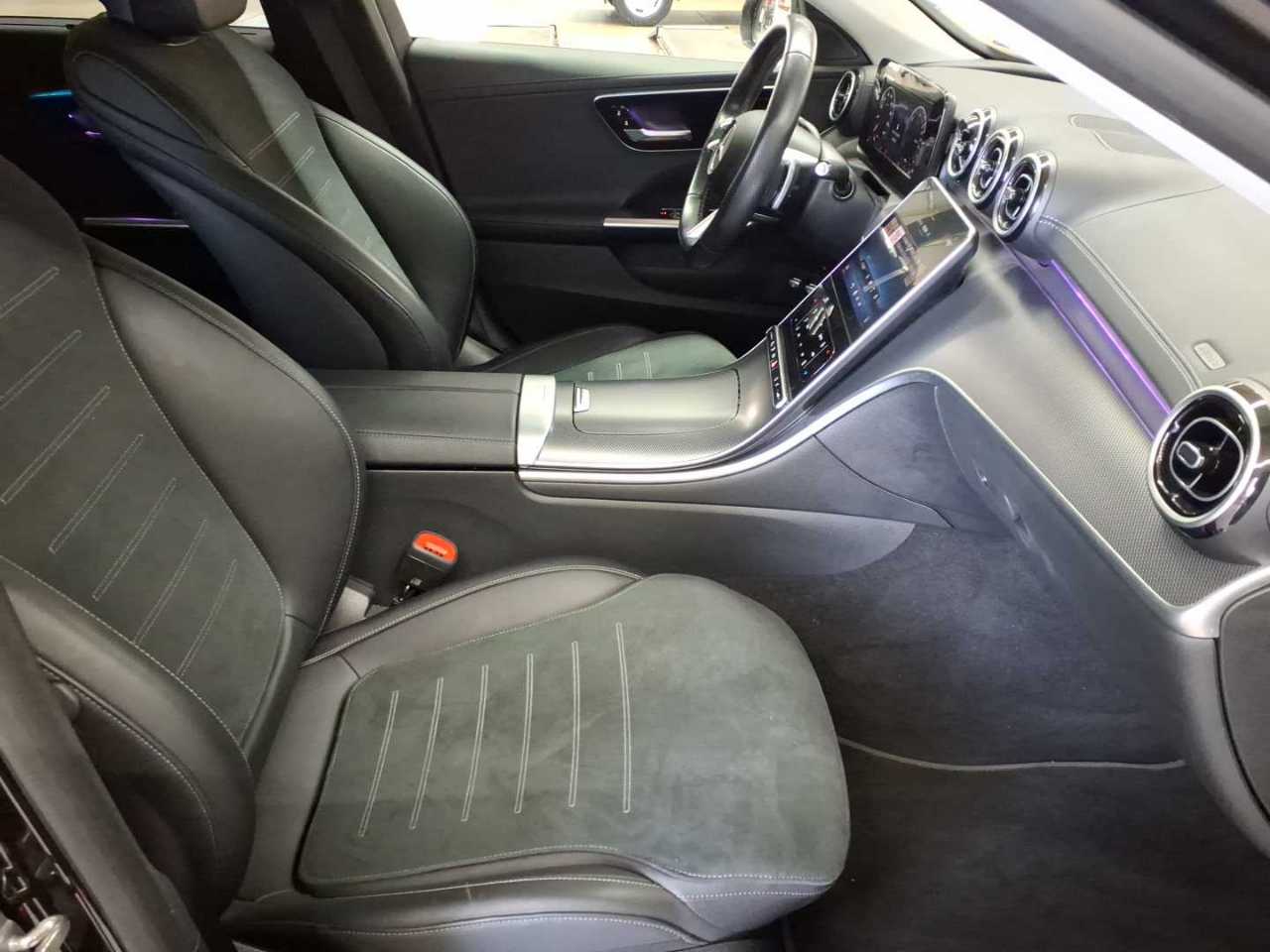 Mercedes-Benz C 300 e T 9G-TRONIC AMG Line 8