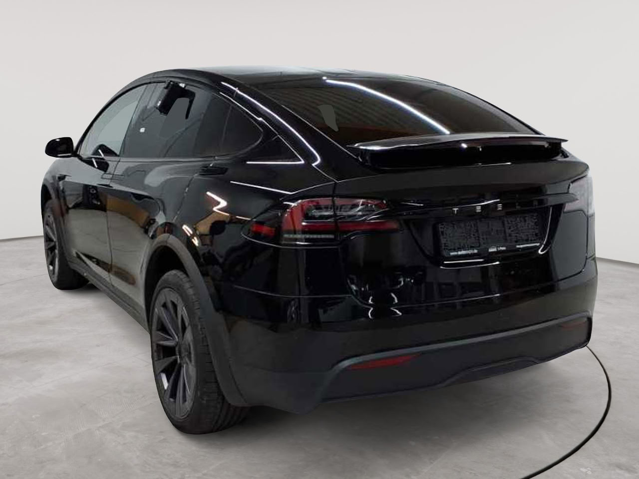 Tesla Model X 5
