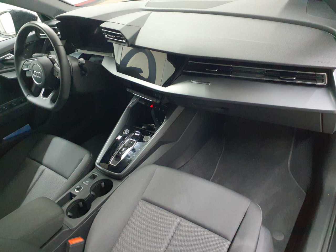 Audi A3 30 TFSI Sportback S tronic advanced 9