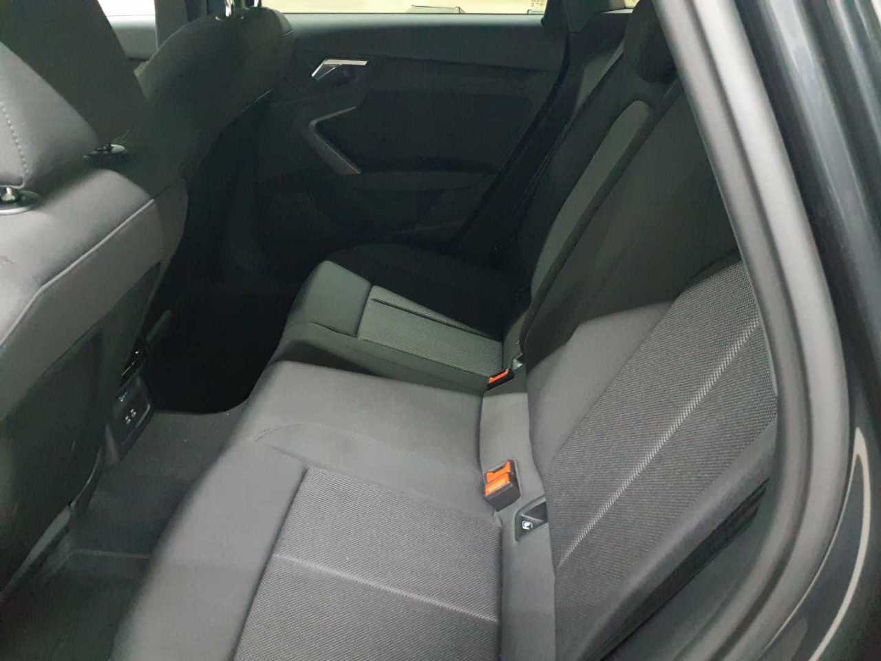 Audi A3 30 TFSI Sportback S tronic advanced 13
