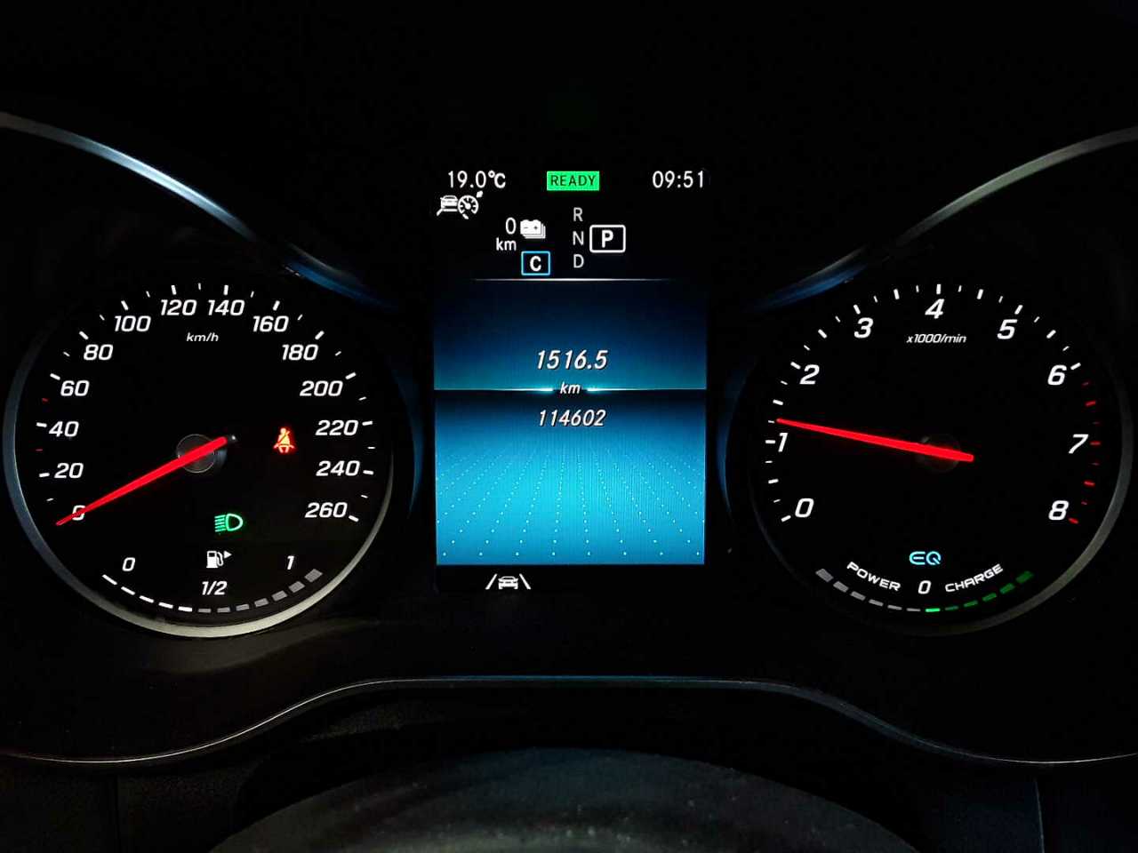 Mercedes-Benz GLC 300 e 4Matic 9G-TRONIC AMG Line 11