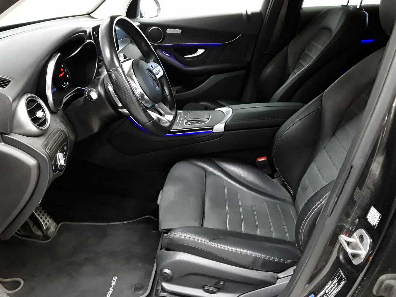 Mercedes-Benz GLC 300 e 4Matic 9G-TRONIC AMG Line 7