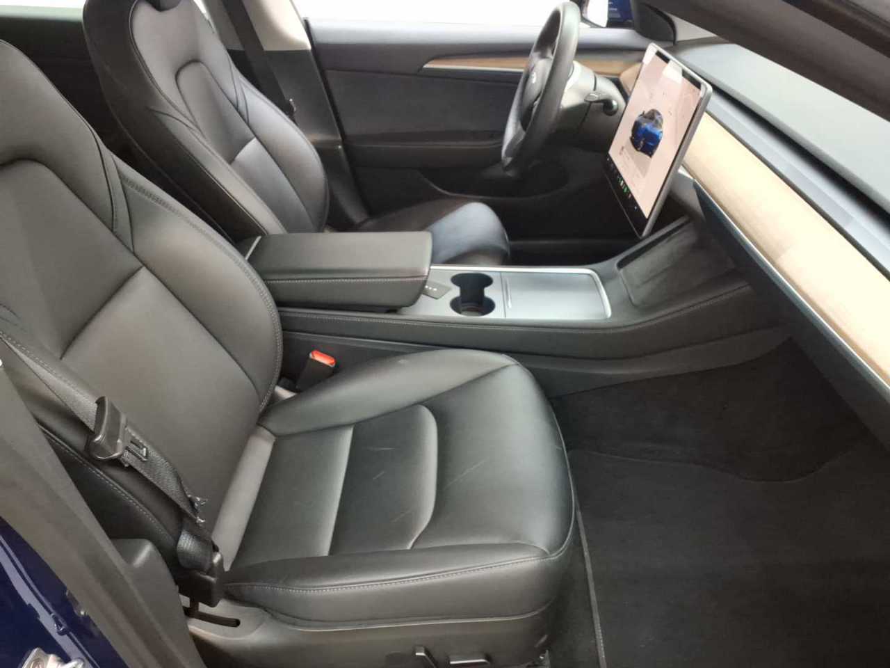 Tesla Model 3 Langstreckenbatt. Allradantrieb Dual Motor 8