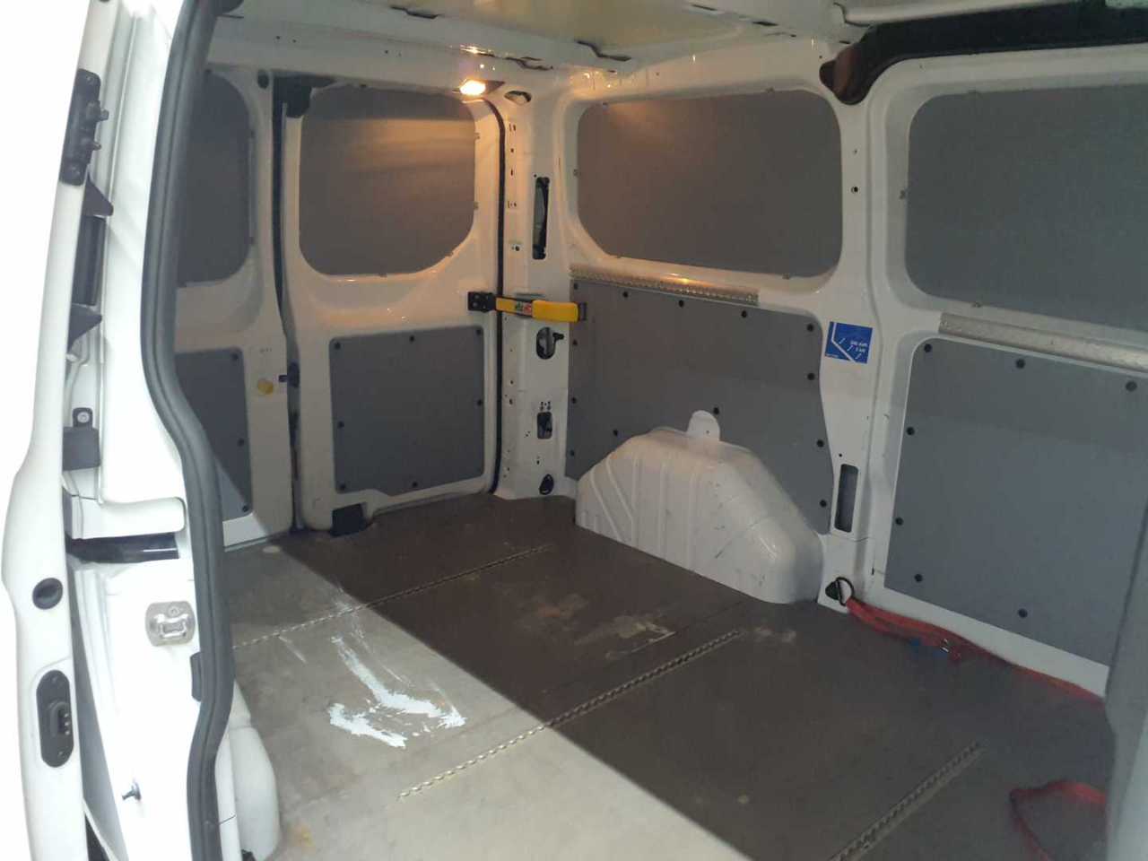 Ford Transit Custom 300 L1H1 LKW VA Trend 14