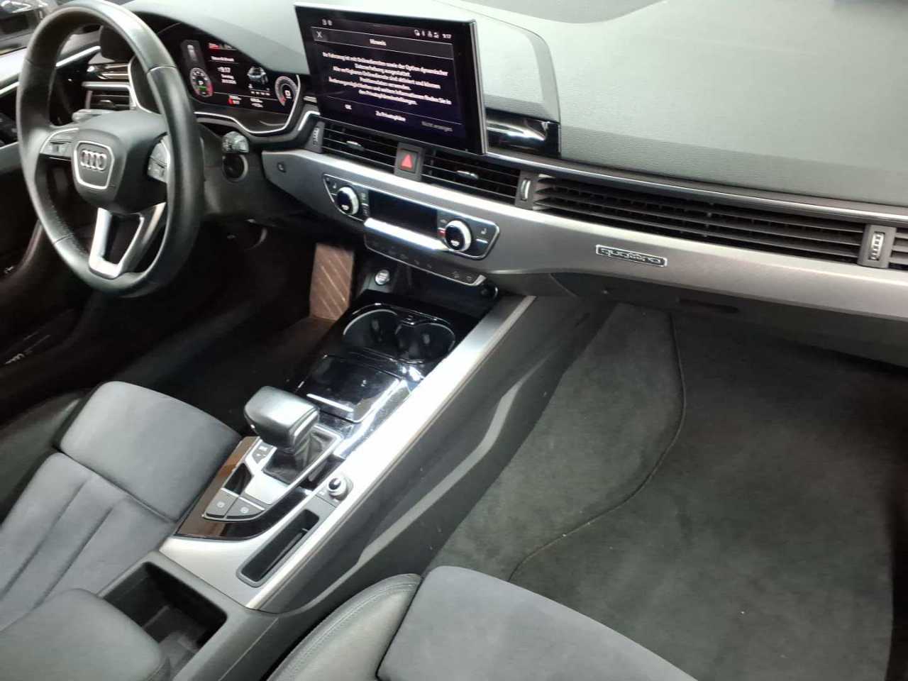 Audi A4 allroad quattro 45 TFSI S tronic 9