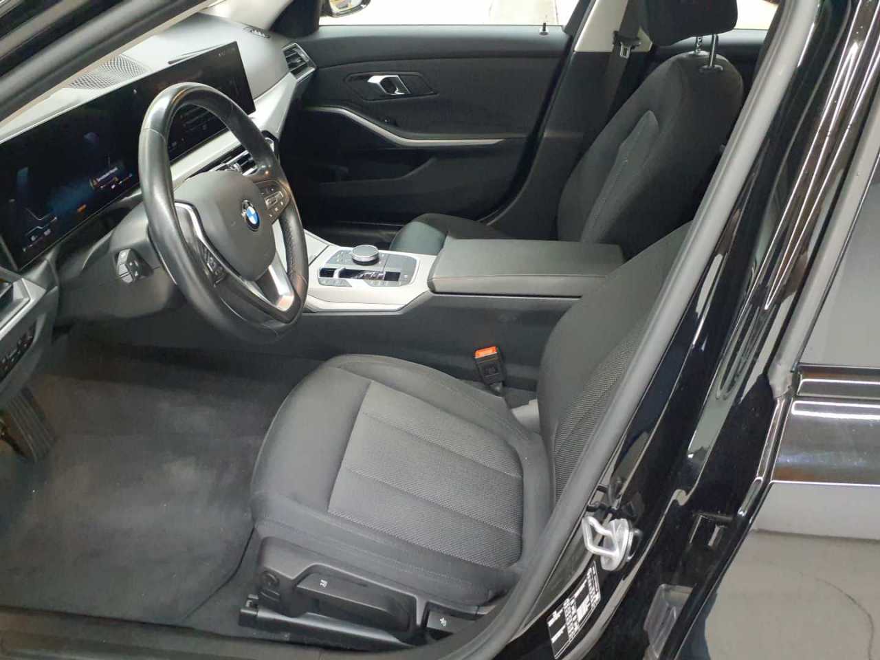 BMW 318d Touring Aut. 7