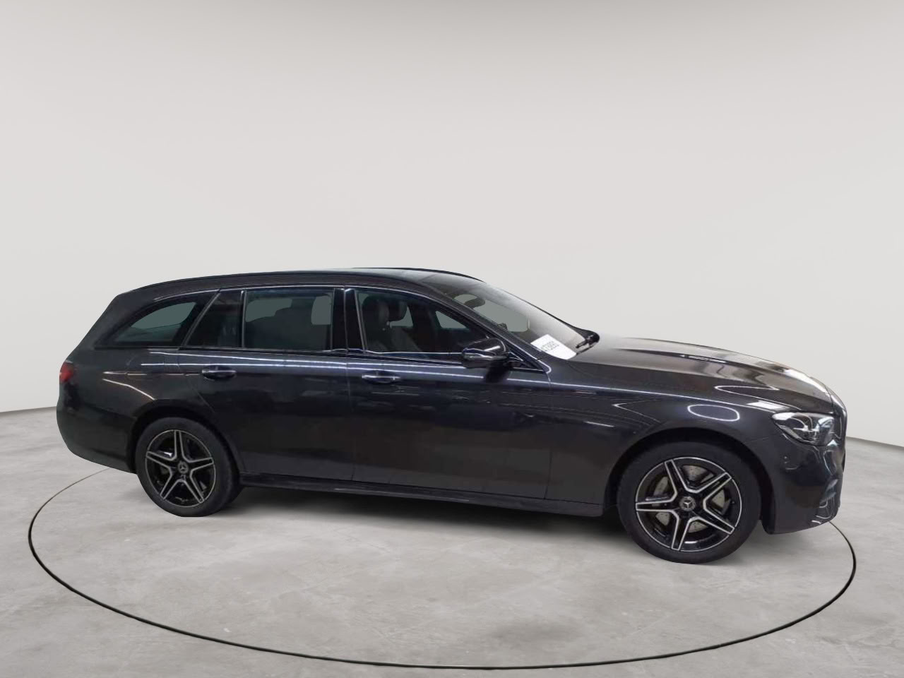 Mercedes-Benz E 300 de 4Matic T 9G-TRONIC AMG Line 3