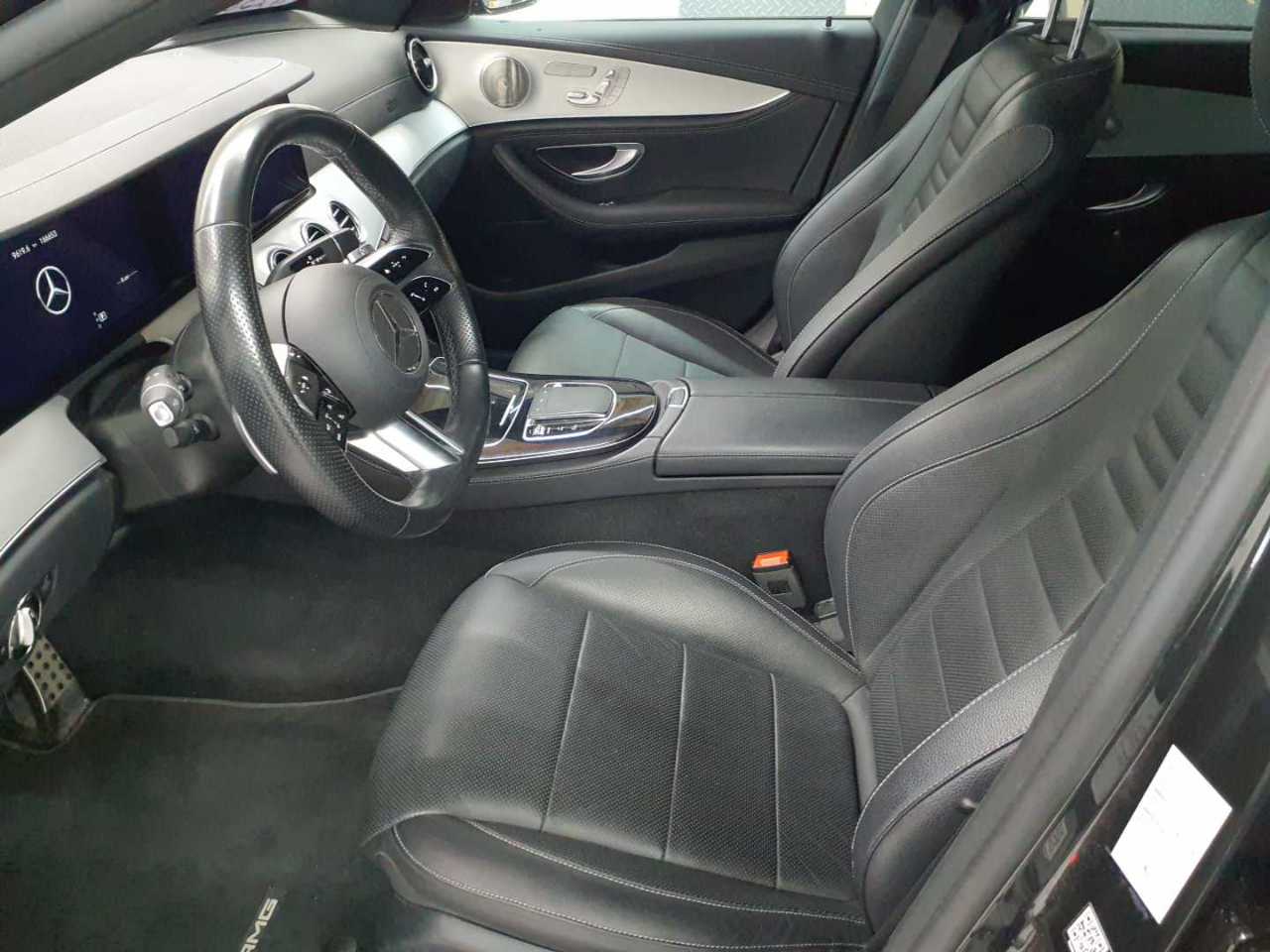 Mercedes-Benz E 300 de 4Matic T 9G-TRONIC AMG Line 7