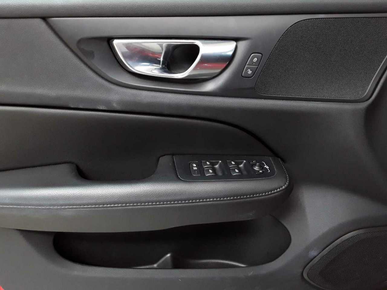 Volvo V60 B4 D Core 17