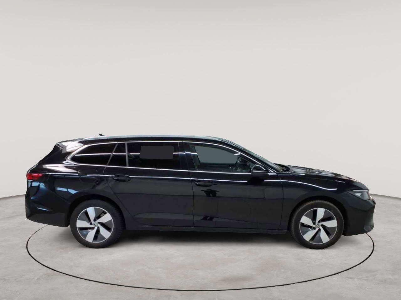 Volkswagen Passat Variant 1.5 e-TSI OPF DSG Business 3