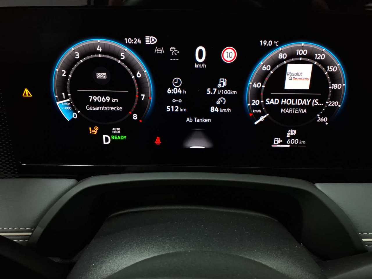 Volkswagen Passat Variant 1.5 e-TSI OPF DSG Business 11