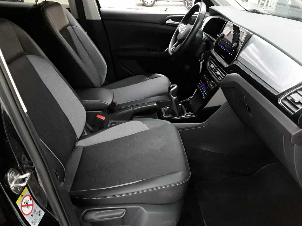 Volkswagen T-Cross 1.0 TSI OPF Goal 8