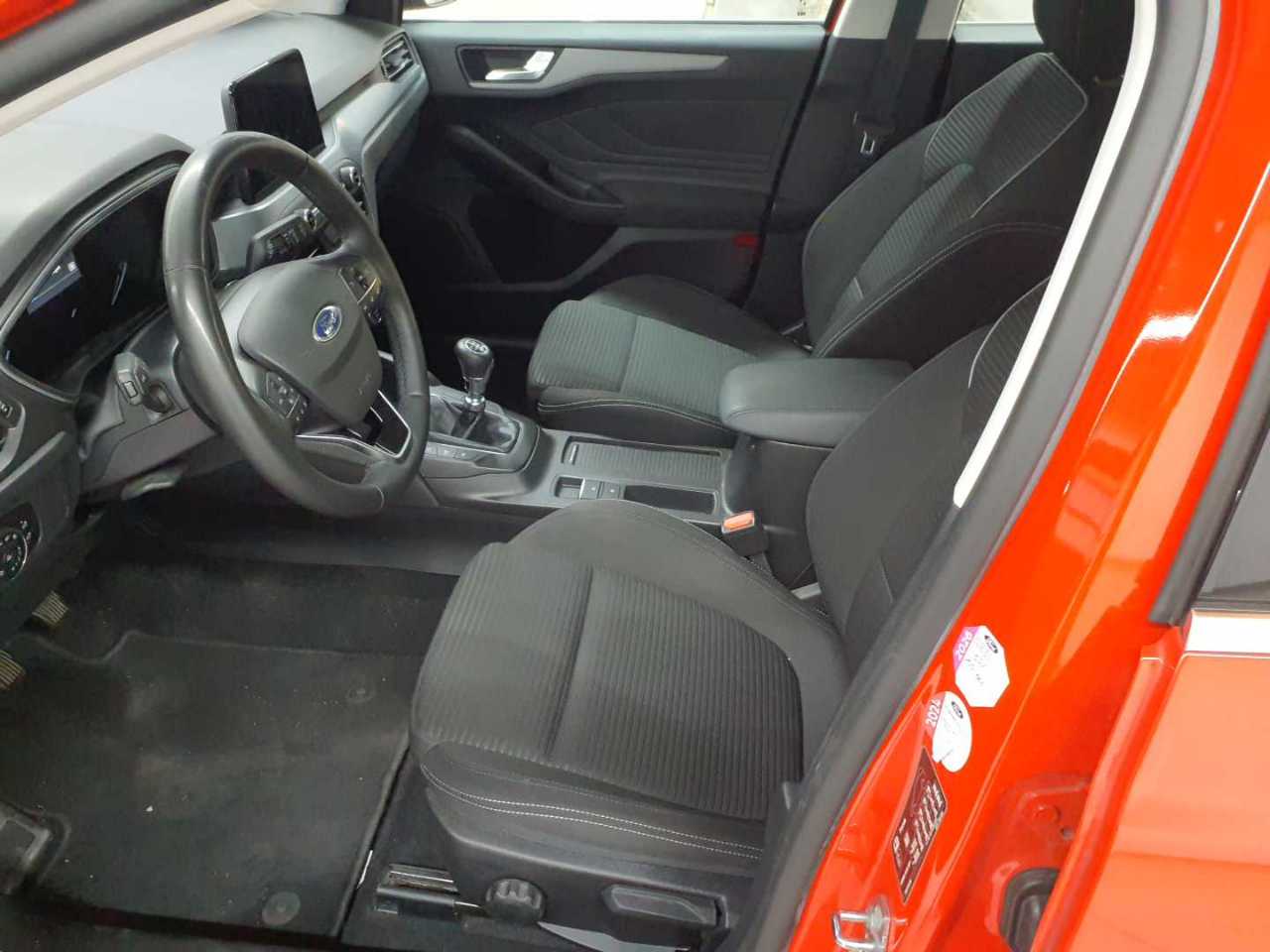 Ford Focus Turnier 1.5 EcoBlue Start-Stopp-System TITANIUM STYLE 7