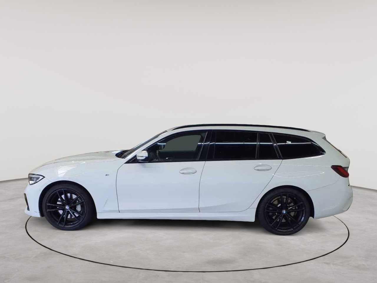 BMW 330d Touring xDrive Aut. M Sport 6
