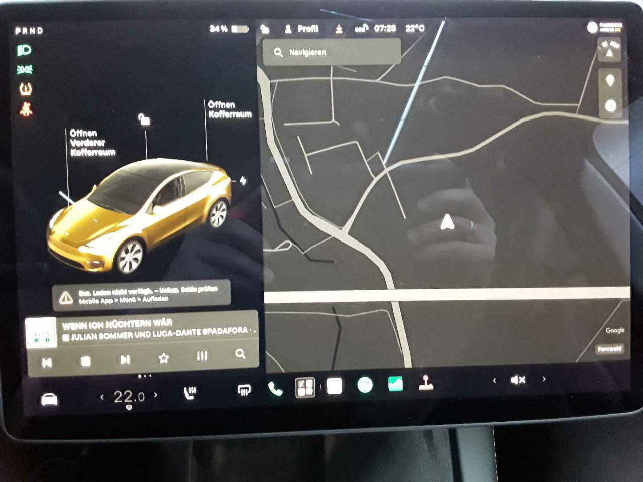 Tesla Model Y Long Range Dual Motor AWD 12