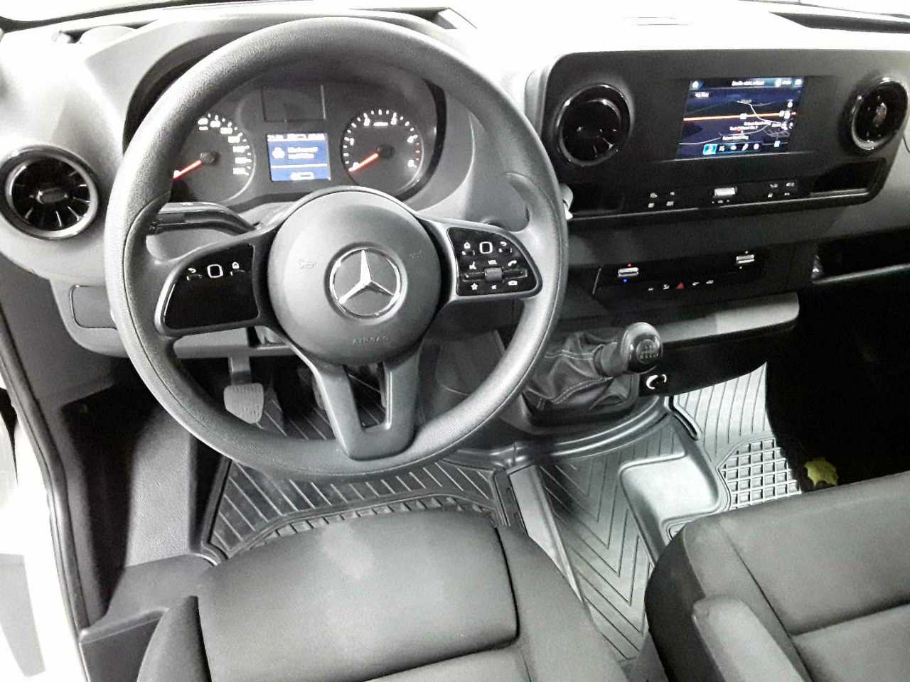 Mercedes-Benz 317 CDI Sprinter Standard HA 10