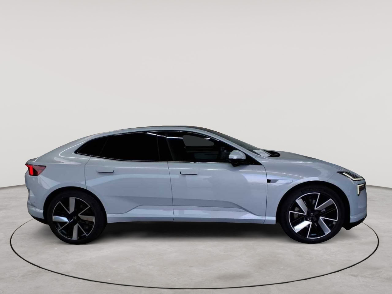 Polestar 4 Single Motor 100kWh Plus 3