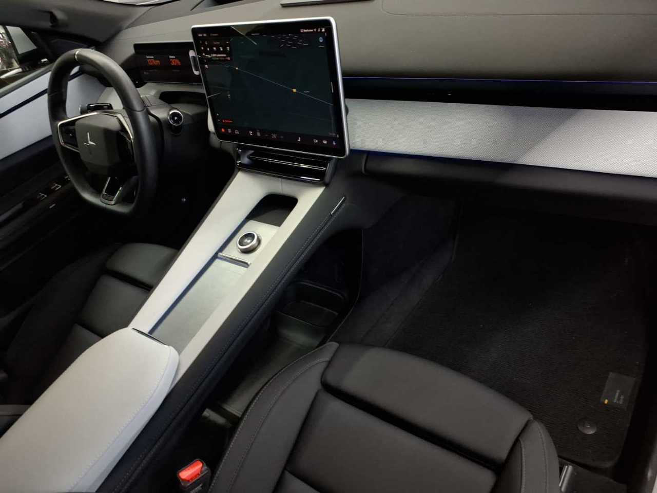 Polestar 4 Single Motor 100kWh Plus 9