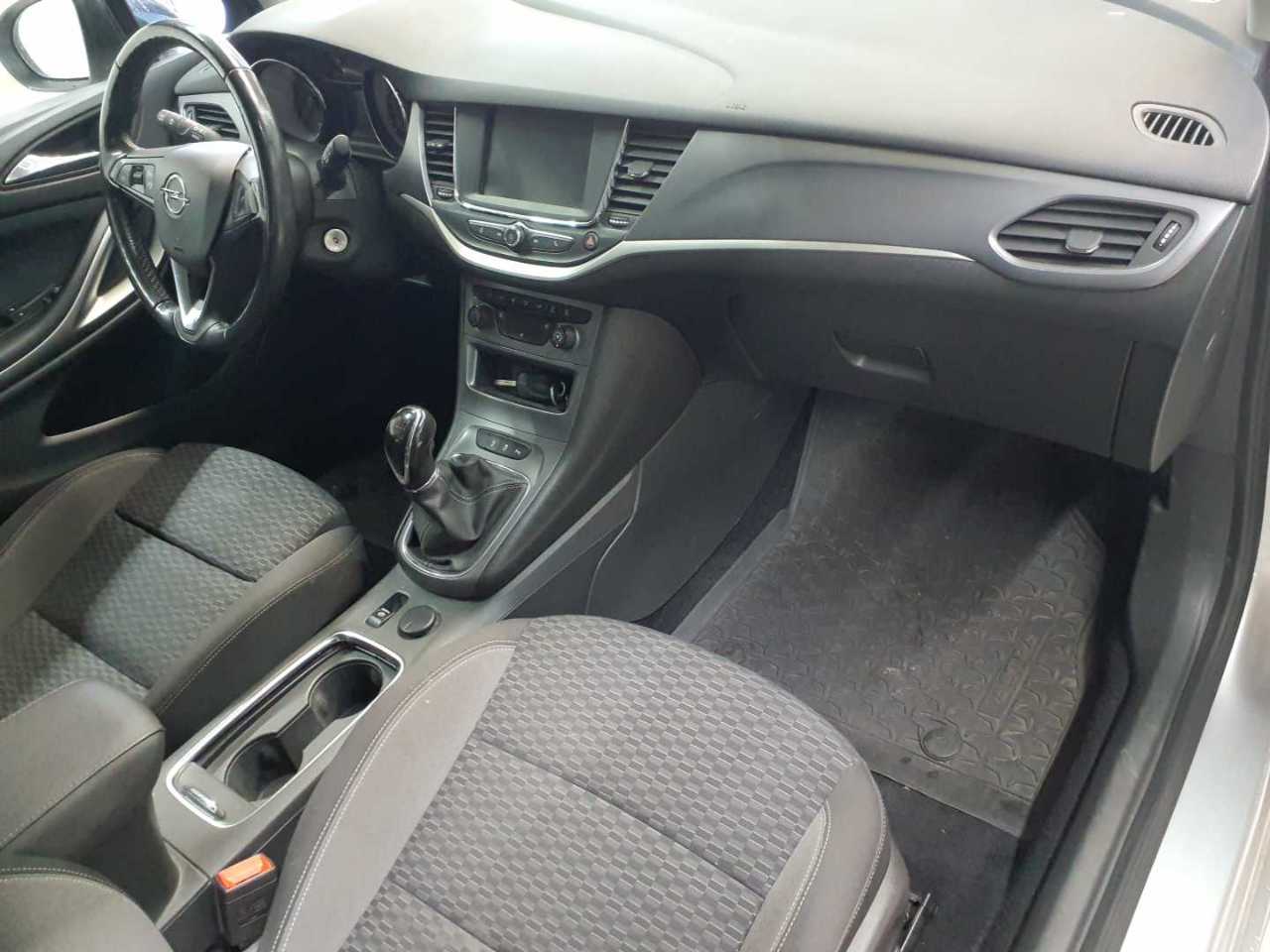 Opel Astra 1.2 Turbo Start/Stop Sports Tourer Edition 9