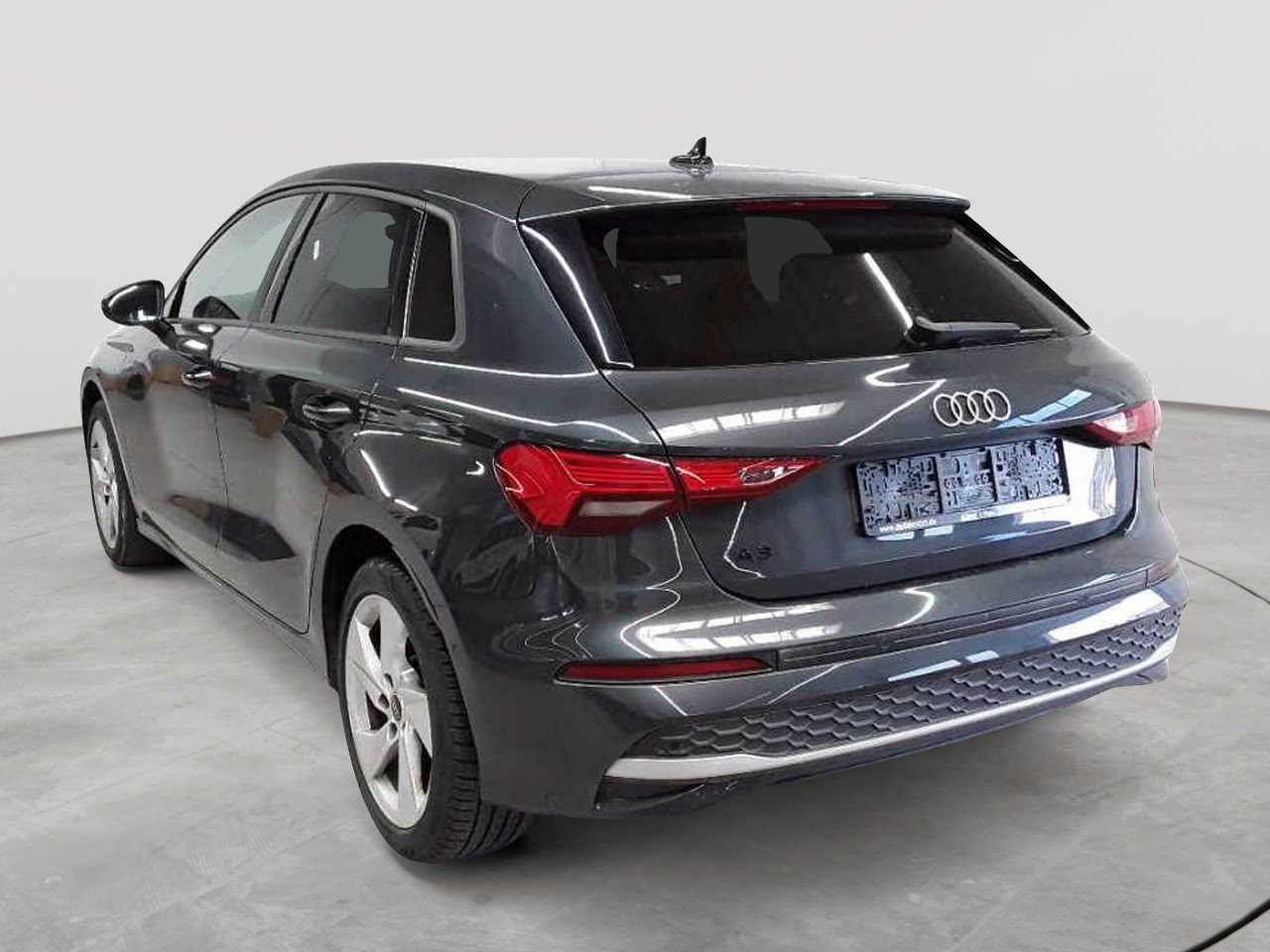 Audi A3 30 TFSI Sportback S tronic advanced 5