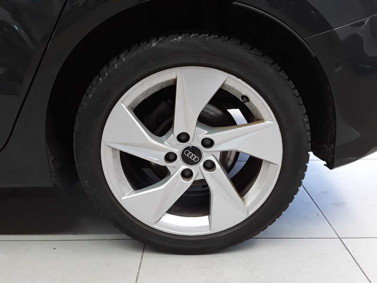 Audi A3 30 TFSI Sportback S tronic advanced 18