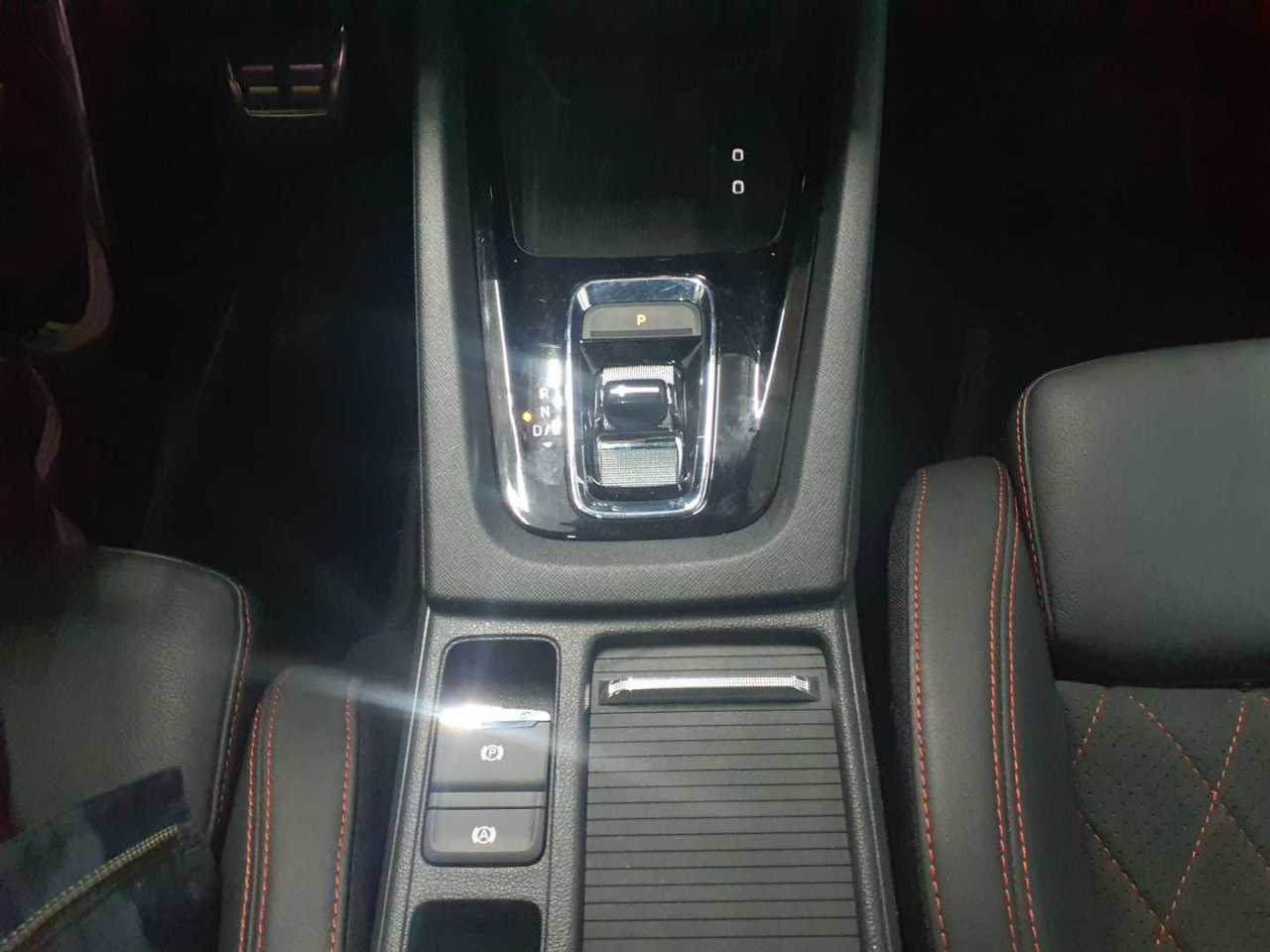 Skoda Octavia Combi 2.0 TSI DSG RS Plus 10