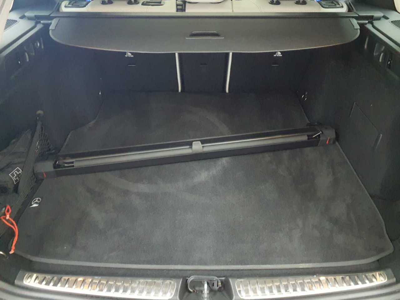 Mercedes-Benz C 220 d 4Matic T 9G-TRONIC AMG Line 15