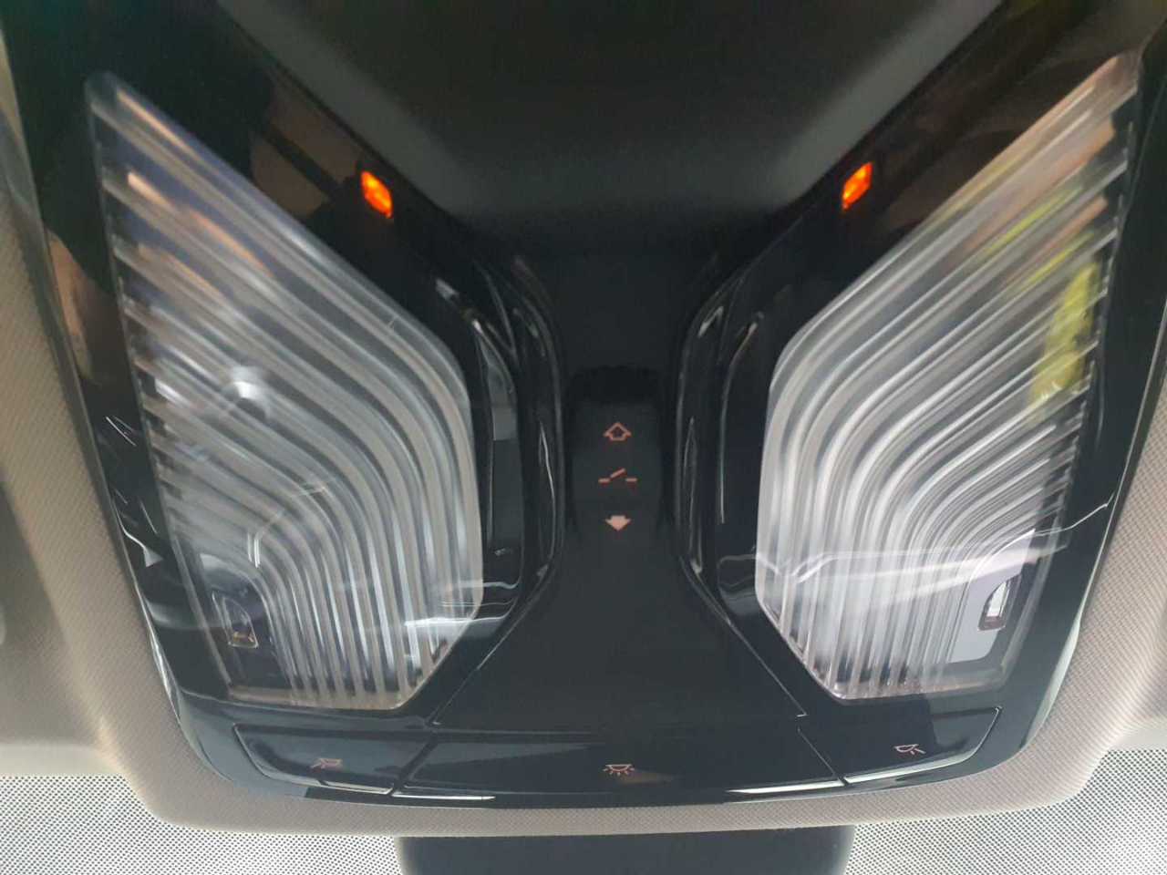 BMW 320i Touring Aut. 17