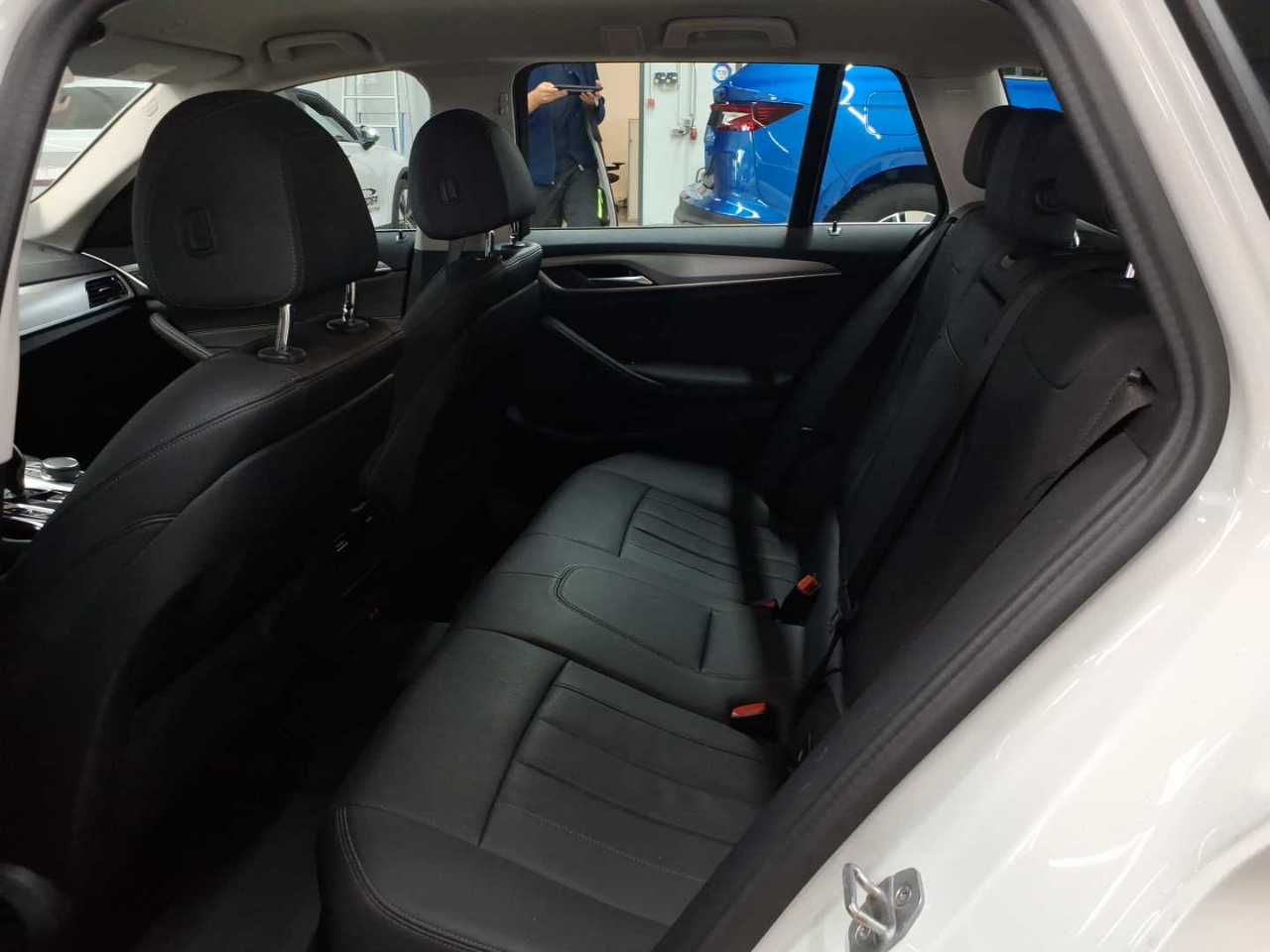 BMW 530e xDrive Touring Aut. 13