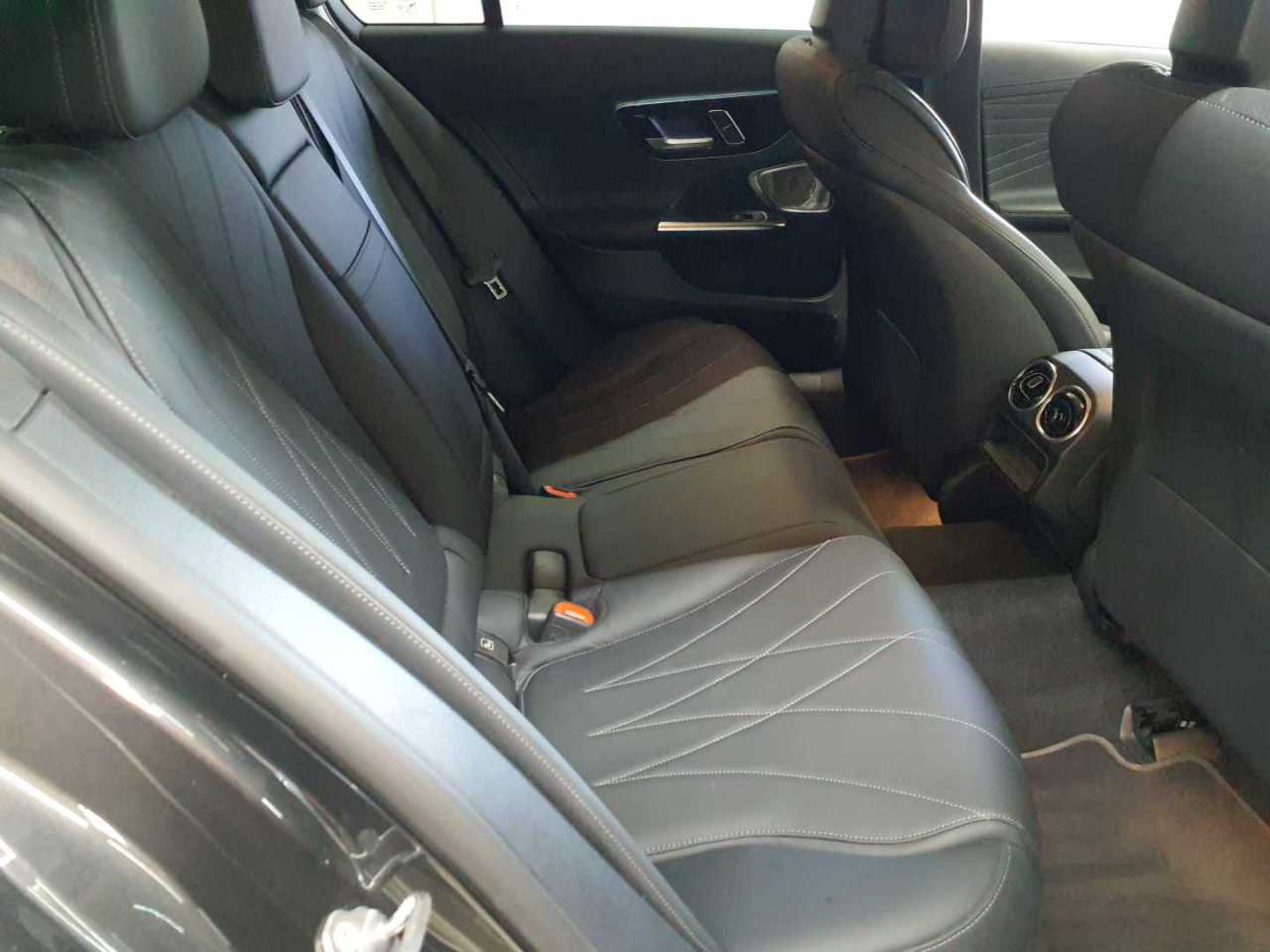 Mercedes-Benz C 300 d 9G-TRONIC AMG Line 14