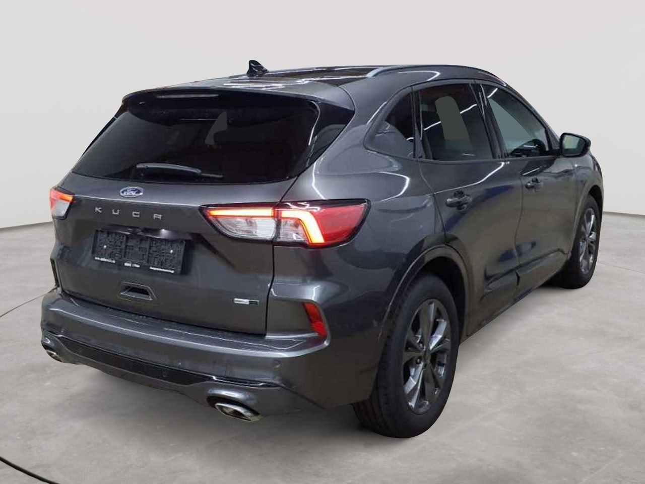 Ford Kuga 2.0 EcoBlue Hybrid ST-LINE 4