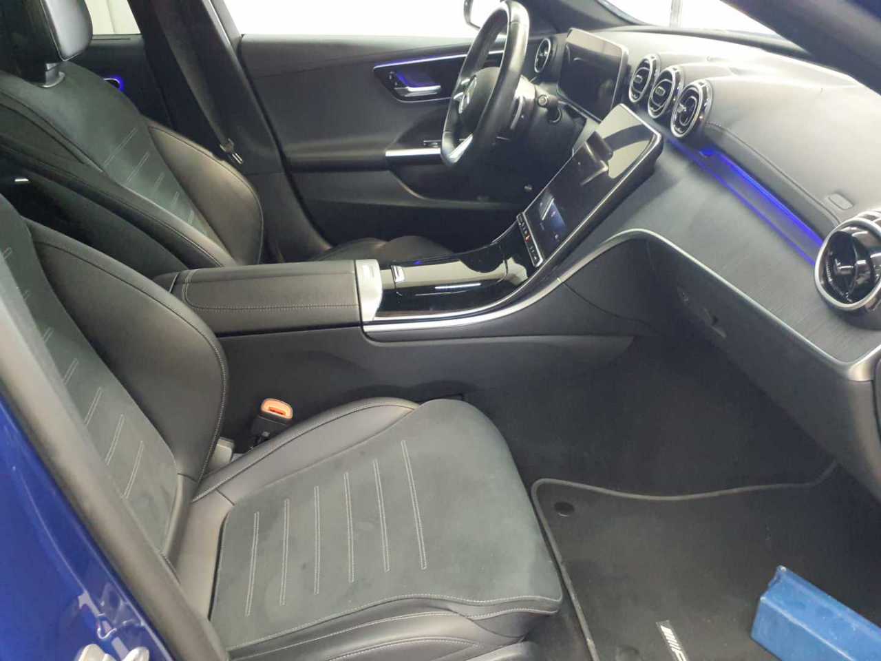 Mercedes-Benz C 220 d T 9G-TRONIC AMG Line 8