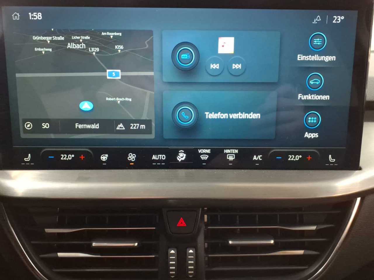 Ford Focus Turnier 1.0 EcoBoost Hybrid Aut. TITANIUM X 12