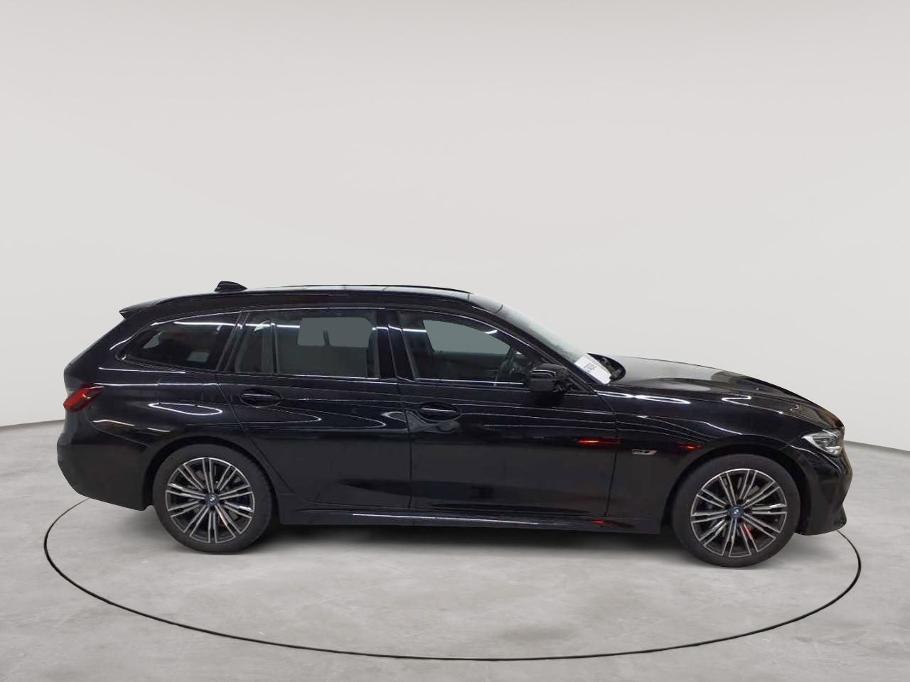 BMW 330e Touring xDrive Aut. M Sport 3