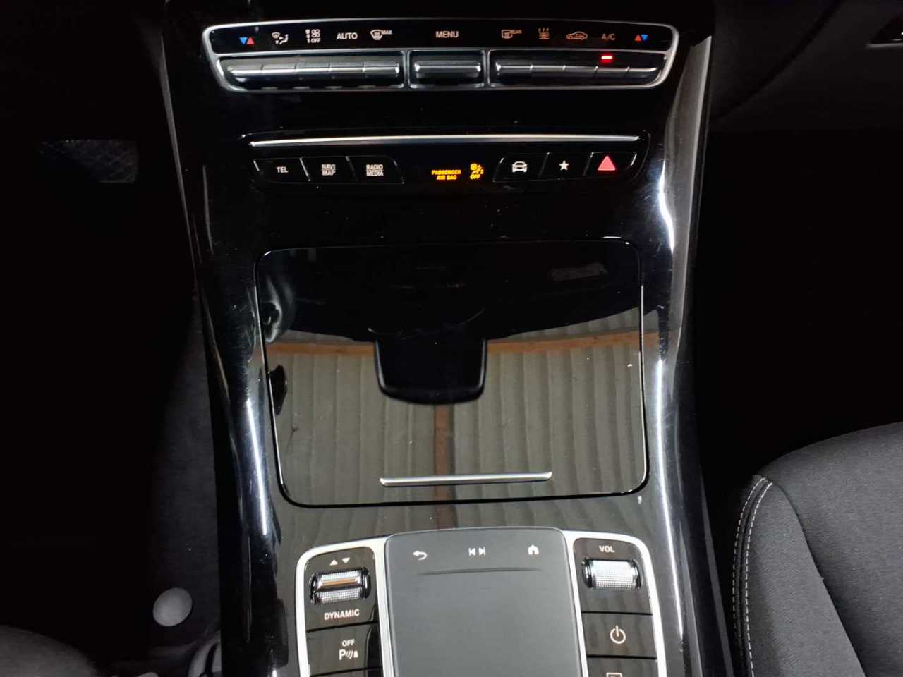 Mercedes-Benz EQC 400 4Matic 10