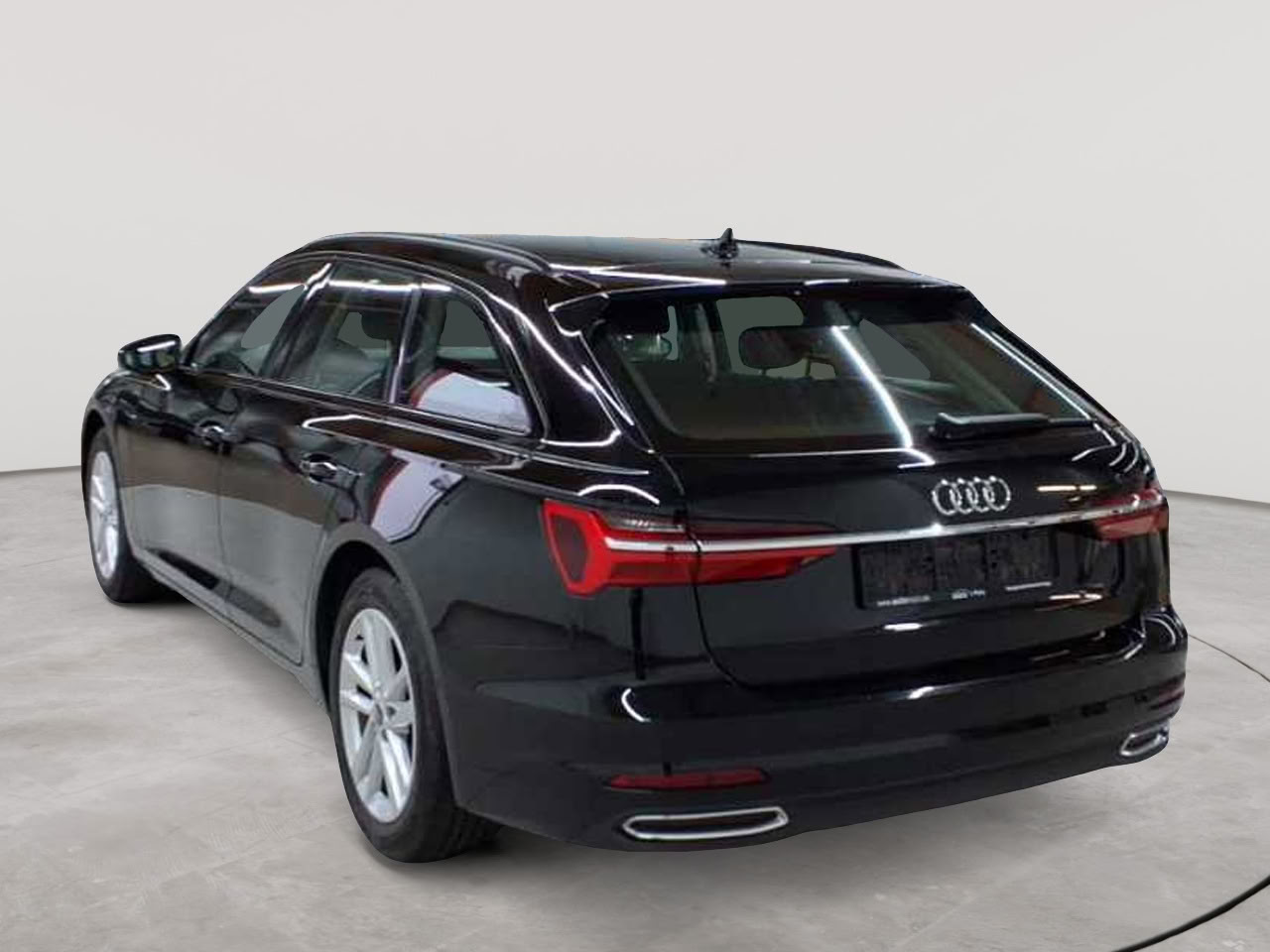 Audi A6 Avant 40 TDI S tronic 5