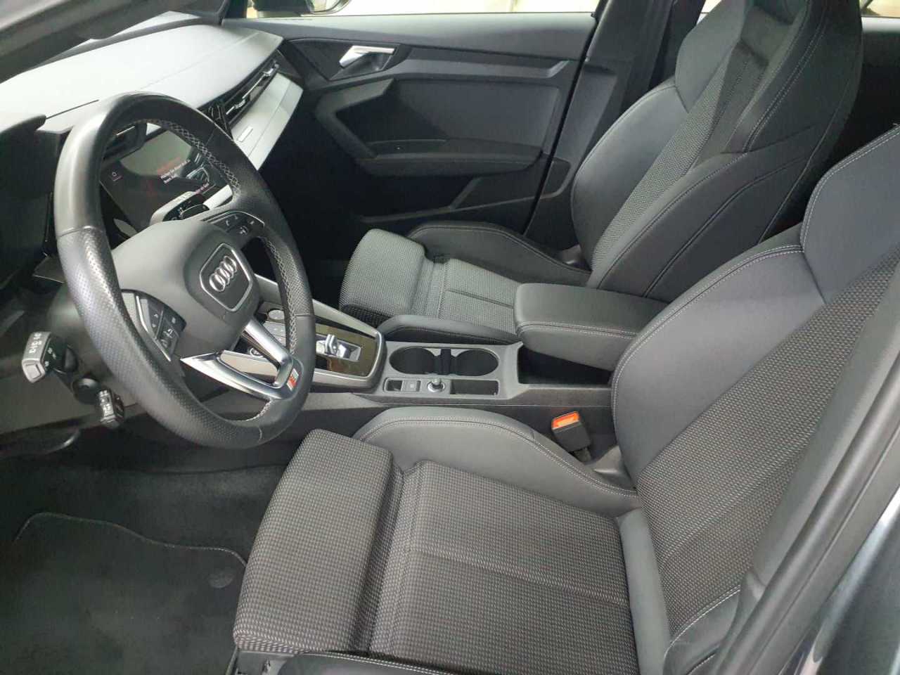 Audi A3 35 TFSI Sportback S tronic S line 7