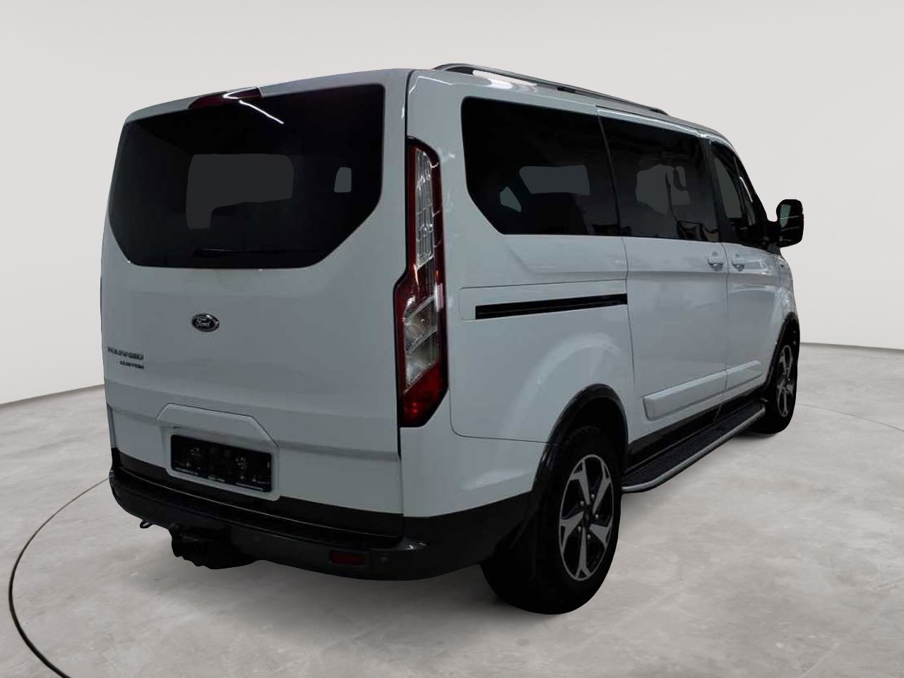 Ford Tourneo Custom 320 L1H1 VA Autm. Active 4
