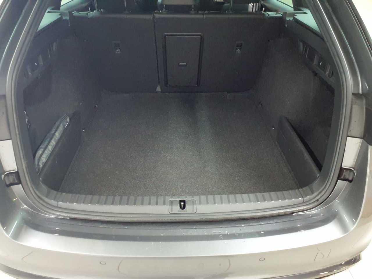 Skoda Octavia Combi 2.0 TDI DSG RS 15
